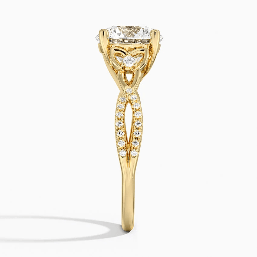 Luxe Celtic Love Knot Diamond Ring in 18K Yellow Gold - Image 8