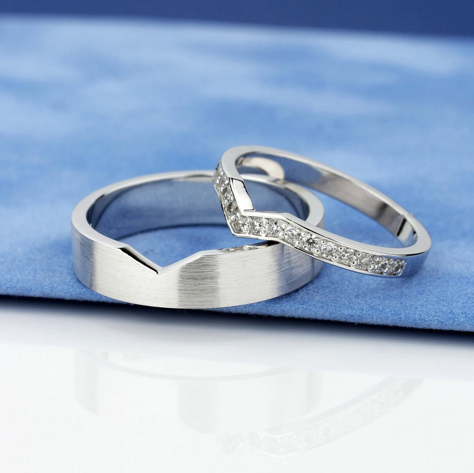 Unique matching wedding bands. His and hers wedding rings. Gold wedding bands with diamonds. Couple wedding bands. Wedding rings sets. - Image 19