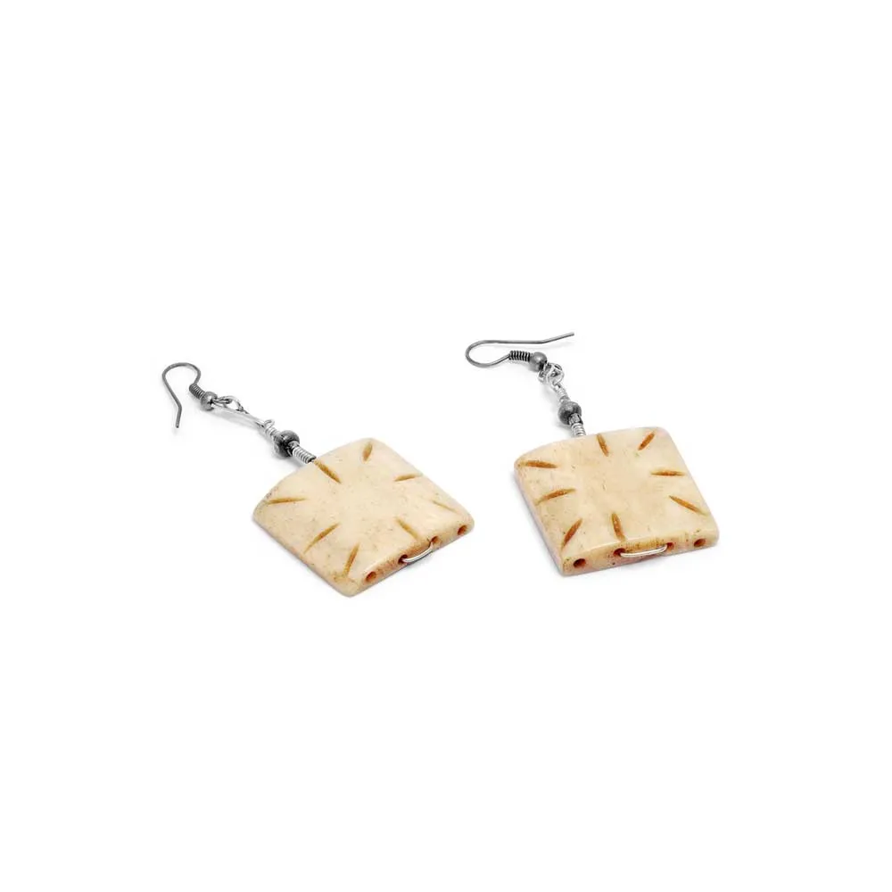 diamorajewels.com